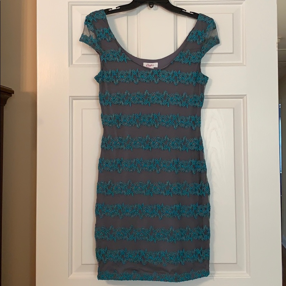 Lace bodycon dress